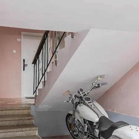 Apartment Lively Center Of Tirana